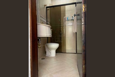 Casa à venda com 164m², 4 quartos e 2 vagas