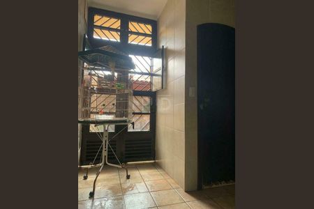 Casa à venda com 164m², 4 quartos e 2 vagas