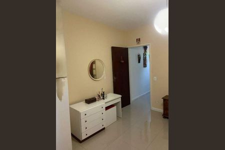 Casa à venda com 128m², 2 quartos e 1 vaga