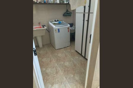 Casa à venda com 128m², 2 quartos e 1 vaga