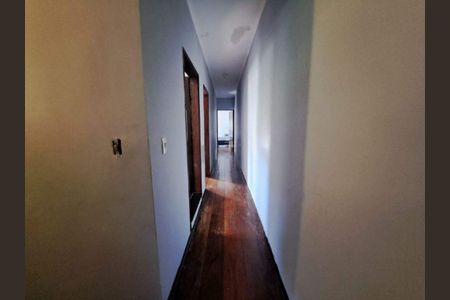 Casa à venda com 208m², 3 quartos e 4 vagas