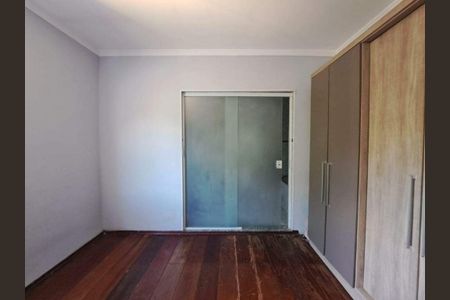 Casa à venda com 208m², 3 quartos e 4 vagas