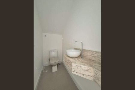 Casa para alugar com 279m², 3 quartos e 5 vagas