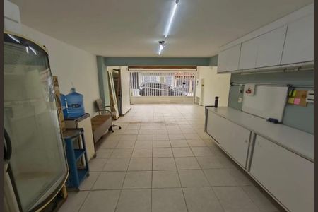 Casa à venda com 235m², 6 quartos e 3 vagas