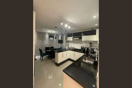 Casa à venda com 130m², 3 quartos e 2 vagas