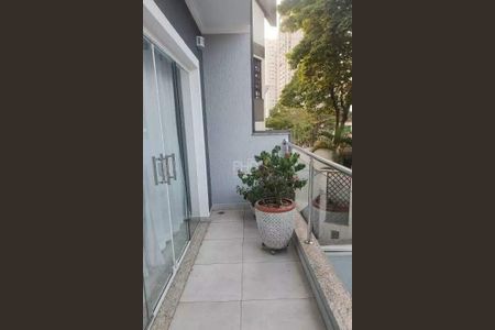 Casa à venda com 269m², 4 quartos e 3 vagas