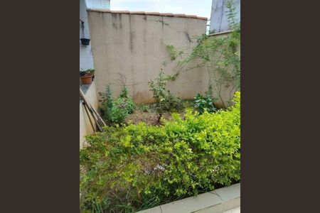 Casa à venda com 254m², 3 quartos e 2 vagas