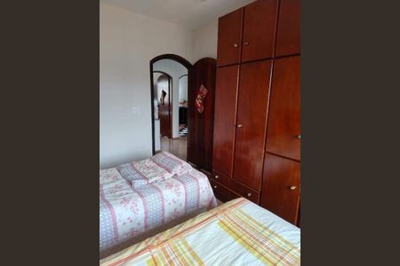 Casa à venda com 254m², 3 quartos e 2 vagas