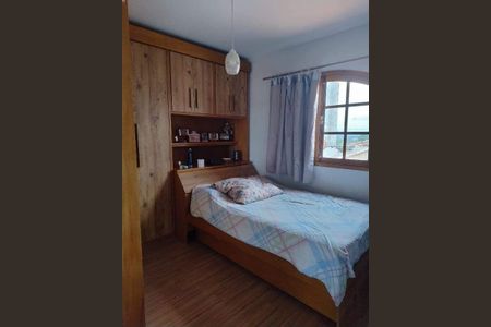 Casa à venda com 254m², 3 quartos e 2 vagas