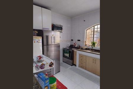 Casa à venda com 254m², 3 quartos e 2 vagas