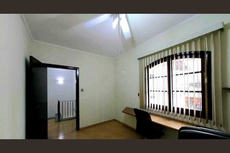 Casa à venda com 238m², 3 quartos e 2 vagas