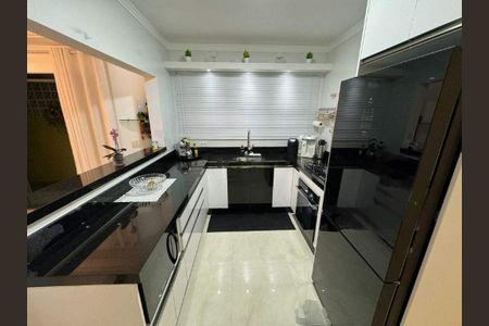 Casa à venda com 159m², 2 quartos e 2 vagas
