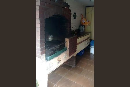 Casa à venda com 300m², 3 quartos e 2 vagas