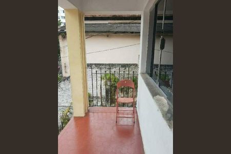 Casa à venda com 213m², 2 quartos e 2 vagas