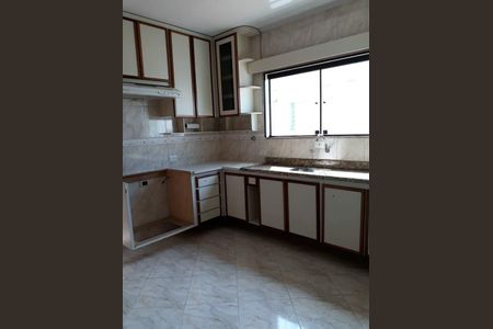 Casa à venda com 88m², 2 quartos e 2 vagas