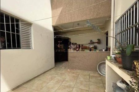 Casa à venda com 210m², 3 quartos e 2 vagas