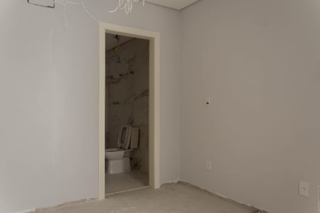 Apartamento à venda com 311m², 3 quartos e 4 vagasSuíte 3