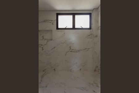 Apartamento à venda com 311m², 3 quartos e 4 vagasBanheiro da Suíte 1