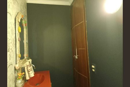 Casa à venda com 97m², 3 quartos e 2 vagas