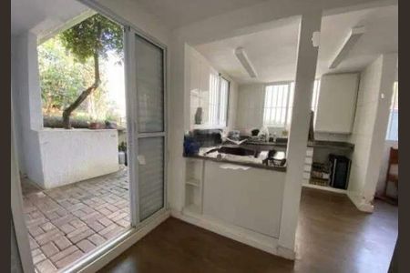 Casa à venda com 250m², 4 quartos e 4 vagas