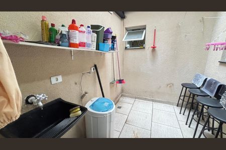 Apartamento à venda com 50m², 3 quartos e 1 vaga Apartamento à venda com 50m², 3 quartos e 1 vagaÁrea de Serviço