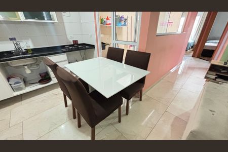 Apartamento à venda com 50m², 3 quartos e 1 vaga Apartamento à venda com 50m², 3 quartos e 1 vagaSala de Jantar