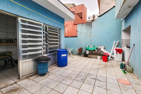 Casa à venda com 180m², 3 quartos e 4 vagas Casa à venda com 180m², 3 quartos e 4 vagasÁrea Externa