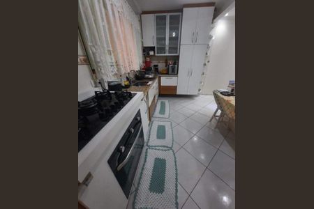Casa à venda com 173m², 4 quartos e 2 vagas