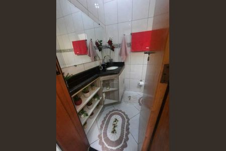Casa à venda com 173m², 4 quartos e 2 vagas