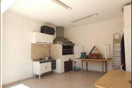 Casa à venda com 352m², 4 quartos e 4 vagas