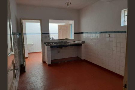 Casa à venda com 66m², 2 quartos e 3 vagas