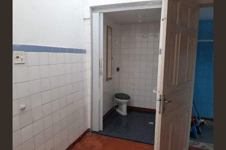 Casa à venda com 66m², 2 quartos e 3 vagas