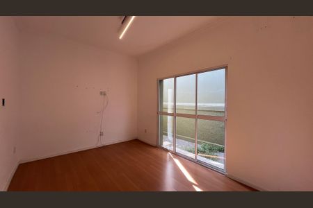 Casa à venda com 248m², 2 quartos e 4 vagas Casa à venda com 248m², 2 quartos e 4 vagasQuarto 1
