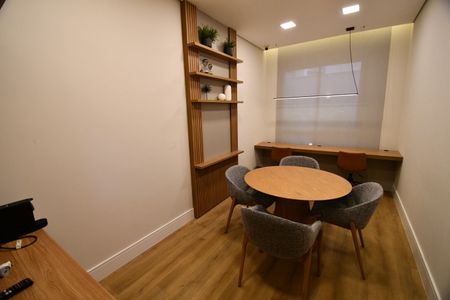 Apartamento à venda com 52m², 1 quarto e 2 vagasOffice