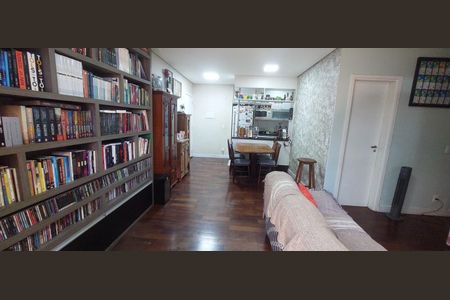 Apartamento à venda com 105m², 2 quartos e 2 vagasSala