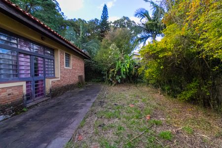 Casa à venda com 226m², 2 quartos e 4 vagasQuintal