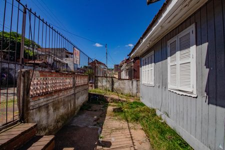 Casa à venda com 50m², 2 quartos e 2 vagas Casa à venda com 50m², 2 quartos e 2 vagasPátio
