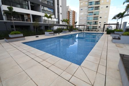 Apartamento à venda com 98m², 2 quartos e 2 vagasÁrea comum - Piscina