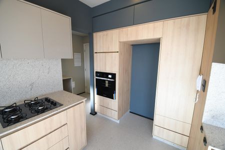 Apartamento à venda com 98m², 2 quartos e 2 vagasCozinha