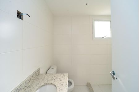 Apartamento à venda com 82m², 2 quartos e 2 vagasBanheiro da Suíte 1