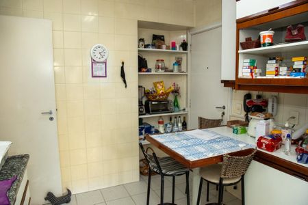 Apartamento para alugar com 90m², 3 quartos e 2 vagasCozinha