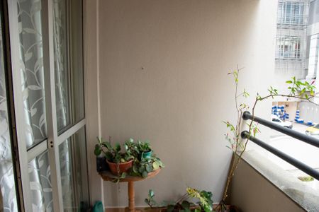 Apartamento para alugar com 90m², 3 quartos e 2 vagasVaranda