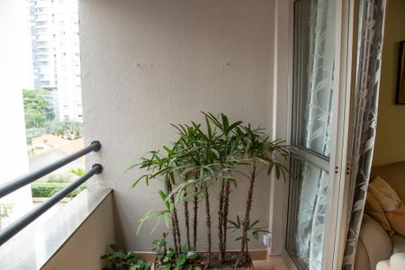 Apartamento para alugar com 90m², 3 quartos e 2 vagasVaranda