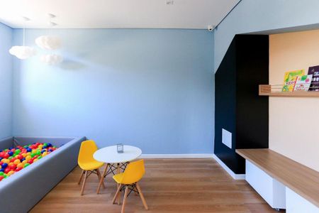 Apartamento para alugar com 37m², 2 quartos e sem vaga Apartamento para alugar com 37m², 2 quartos e sem vagaBrinquedoteca