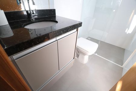 Apartamento para alugar com 65m², 2 quartos e 1 vagaBanheiro