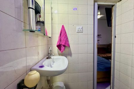 Apartamento à venda com 30m², 1 quarto e sem vaga Apartamento à venda com 30m², 1 quarto e sem vagaBanheiro