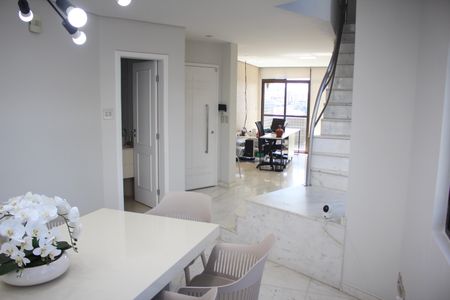 Apartamento à venda com 383m², 5 quartos e 4 vagasSala