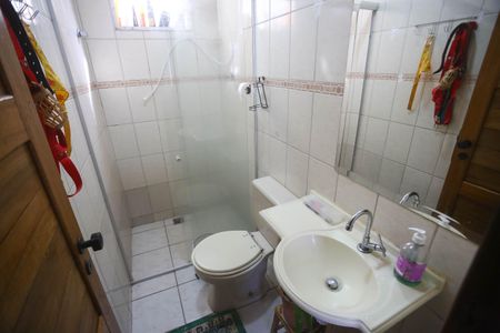 Apartamento à venda com 92m², 2 quartos e 1 vaga Apartamento à venda com 92m², 2 quartos e 1 vagaBanheiro Social