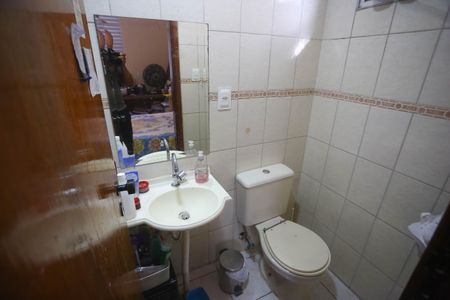Apartamento à venda com 92m², 2 quartos e 1 vaga Apartamento à venda com 92m², 2 quartos e 1 vagaBanheiro Suite