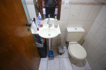 Apartamento à venda com 92m², 2 quartos e 1 vaga Apartamento à venda com 92m², 2 quartos e 1 vagaBanheiro Suite